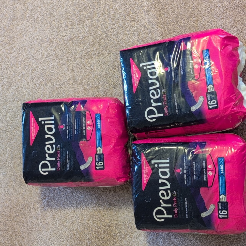 Prevail daily pads for bladder leaks moderate absorbency set of 3